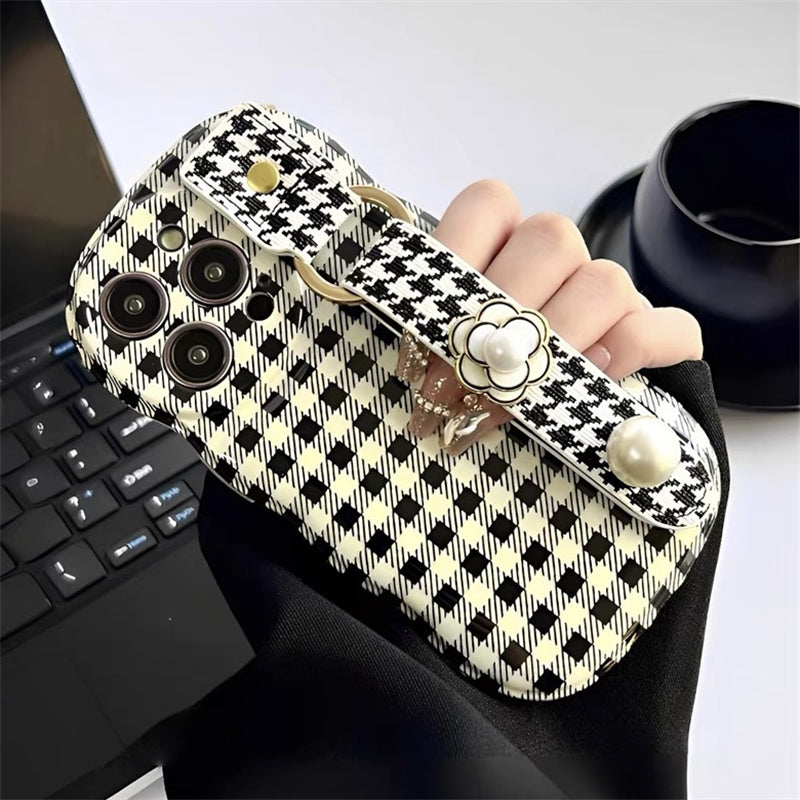 🔥Hot Selling🔥Leather Case Compatible with iPhone 14/15 Case With Wrist Strap, Leopard Print